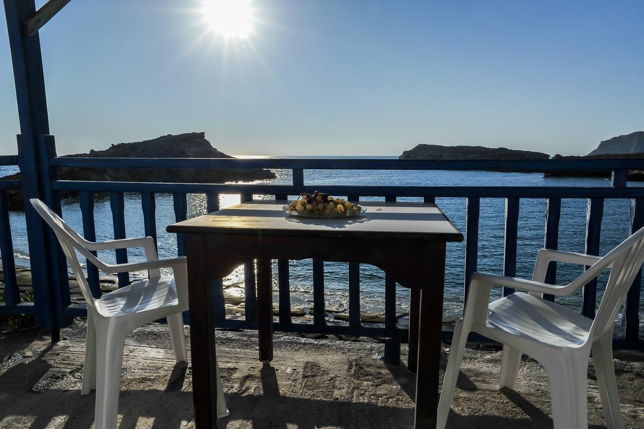 Zorbas Studios Lefkos  Buitenkant foto